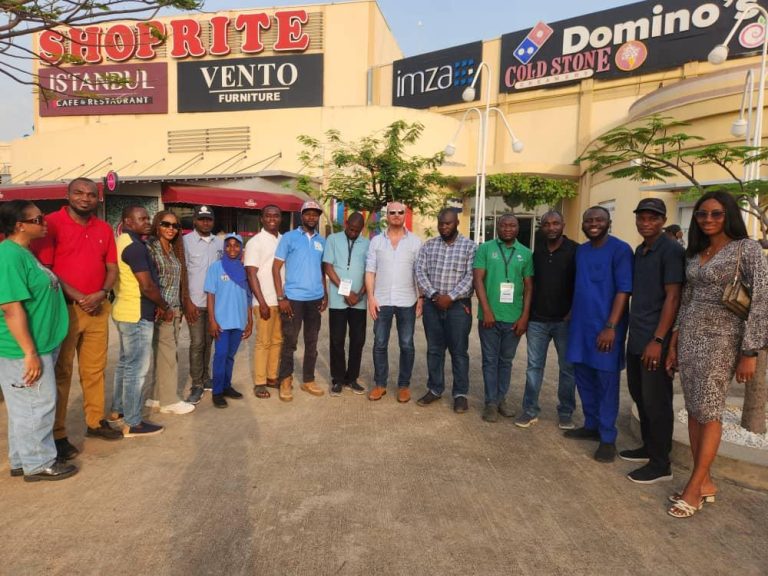 ICID President with the Young Professionals at NFGCS Farm Kokona L.G.A Nasarawa State